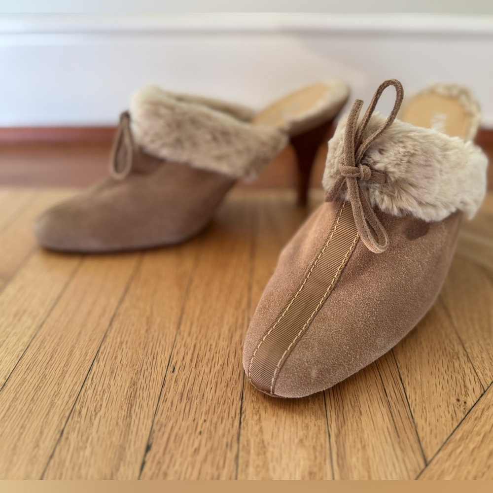 Anne Klein Hadden Sherling Lined Heels Mules